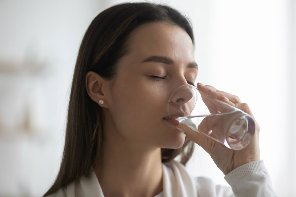 7 common side effects of not drinking enough water