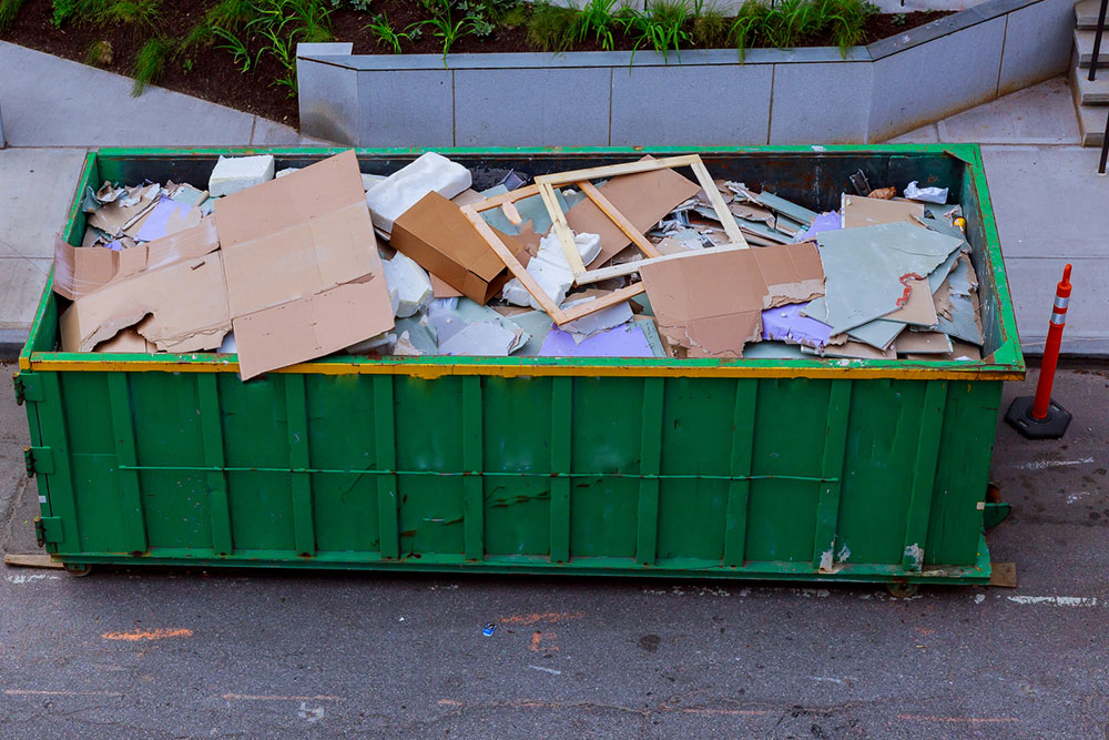 5 tips for stress-free junk removal and hauling