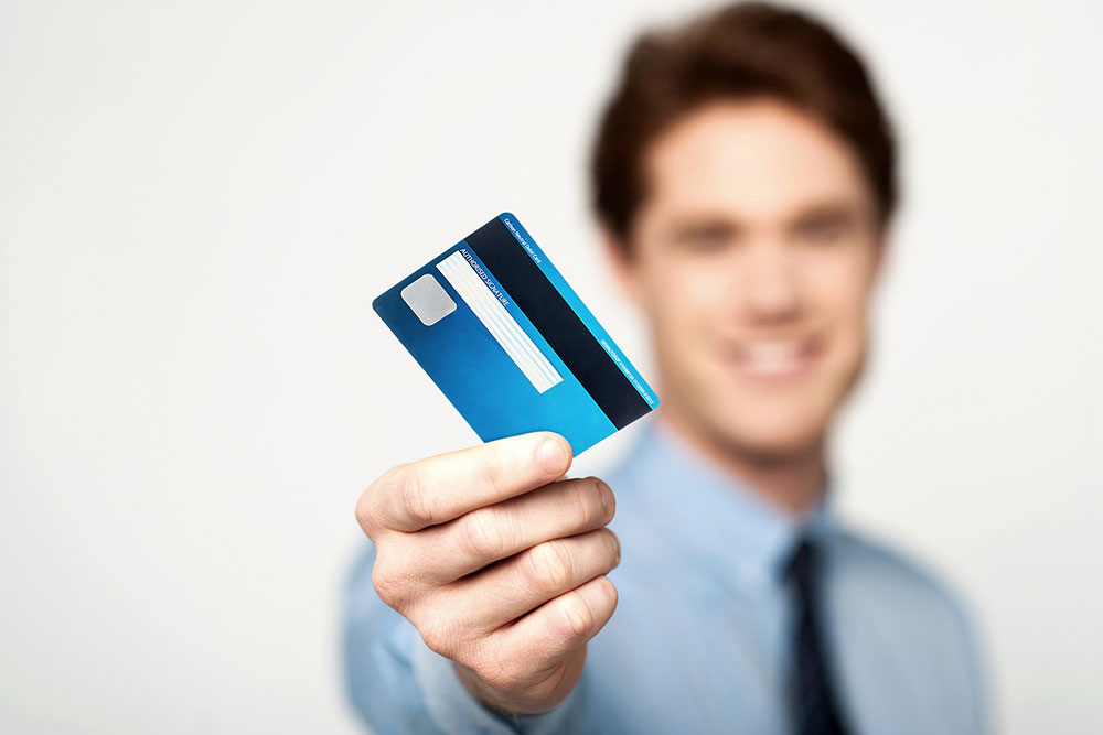 4 popular debit cards to consider using